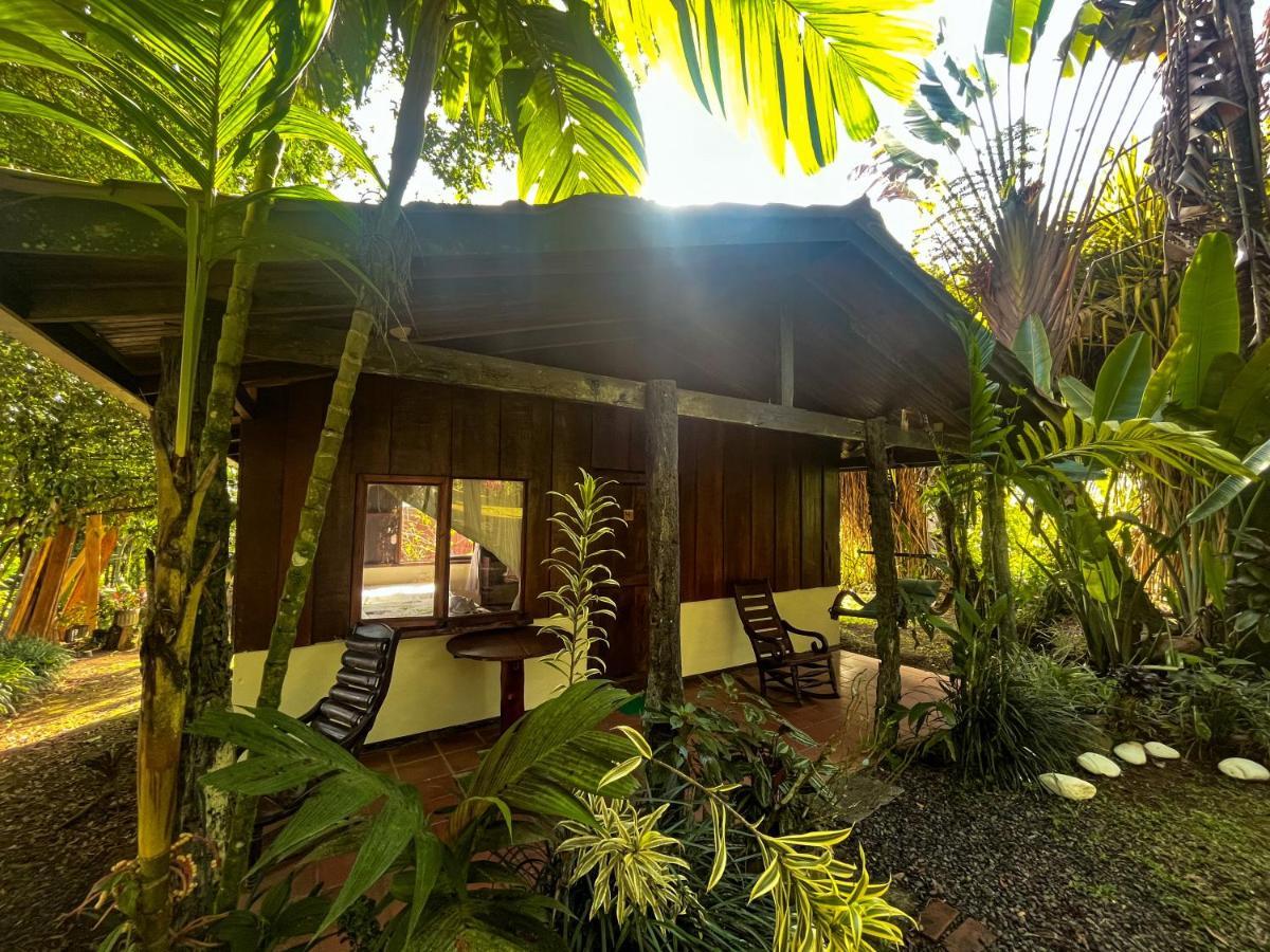 Princesa De La Luna Ecolodge Ла Фортуна Экстерьер фото