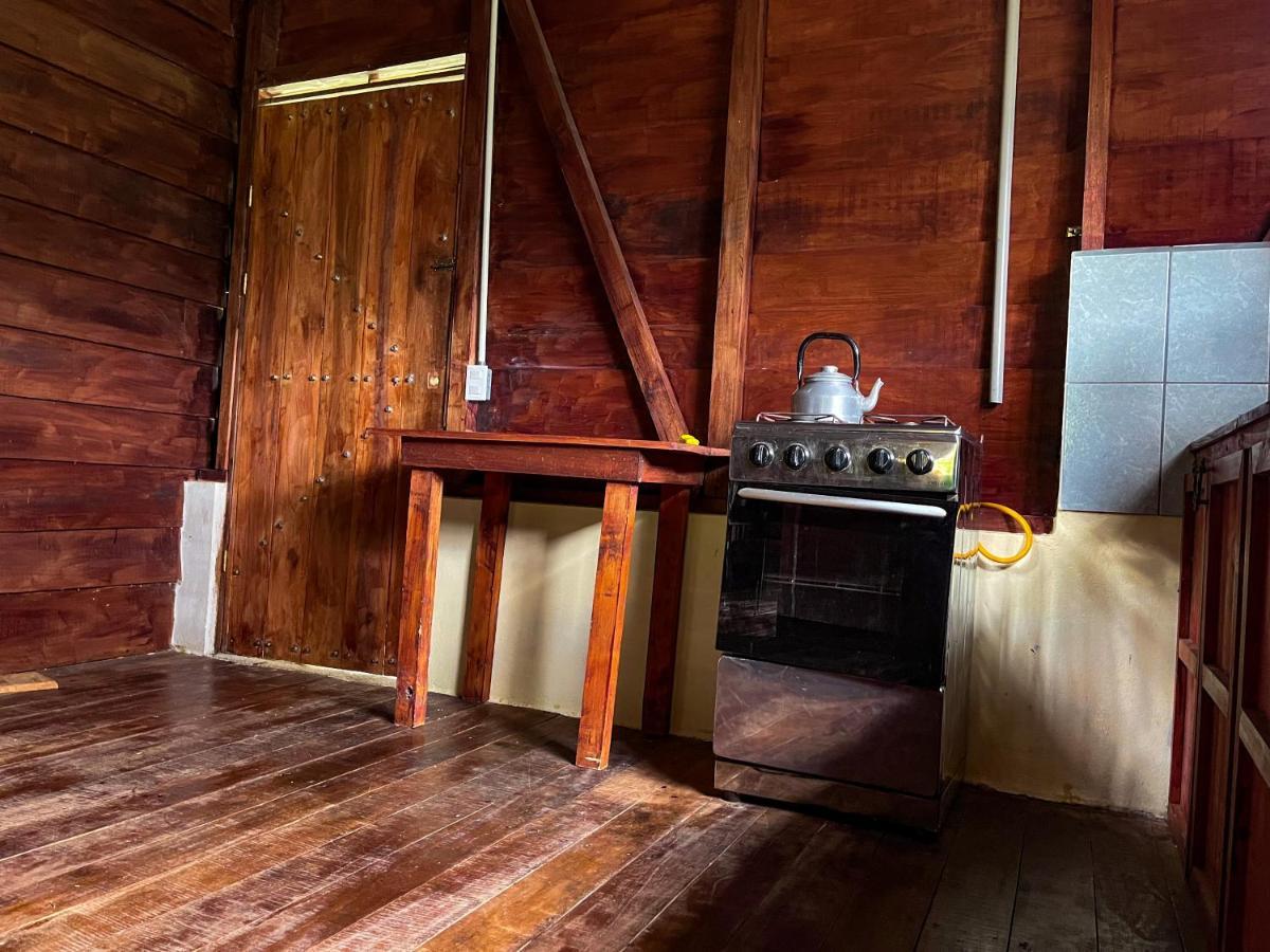 Princesa De La Luna Ecolodge Ла Фортуна Экстерьер фото